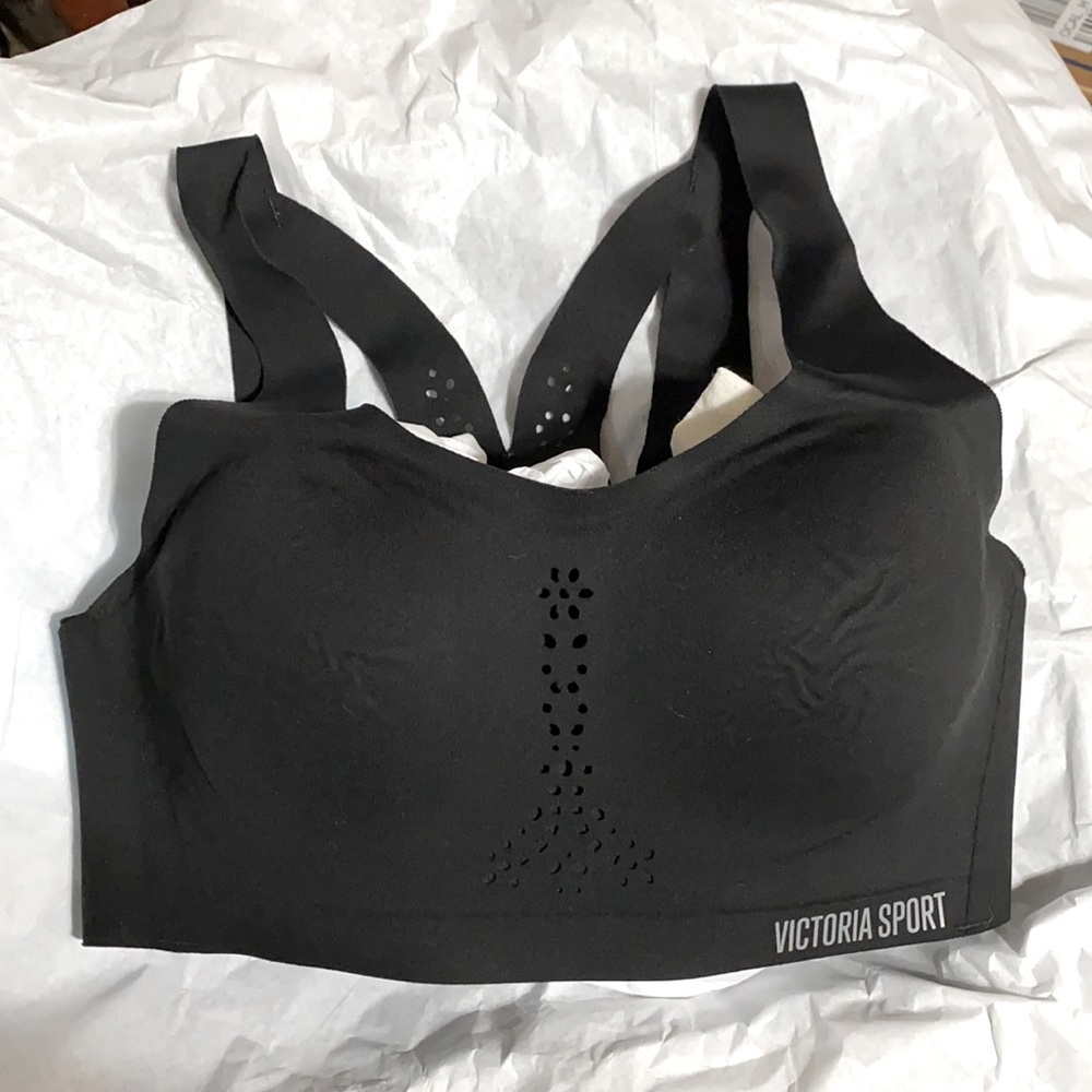 Victoria’s Secret Sport Bra 32C